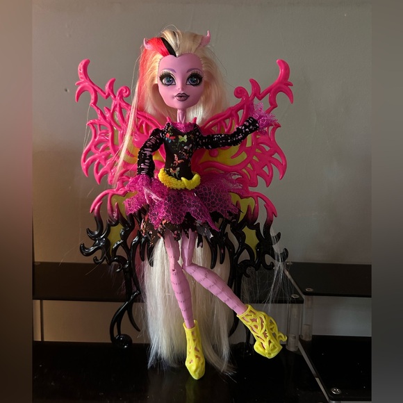 monster high bonita femur doll - Picture 2 of 2